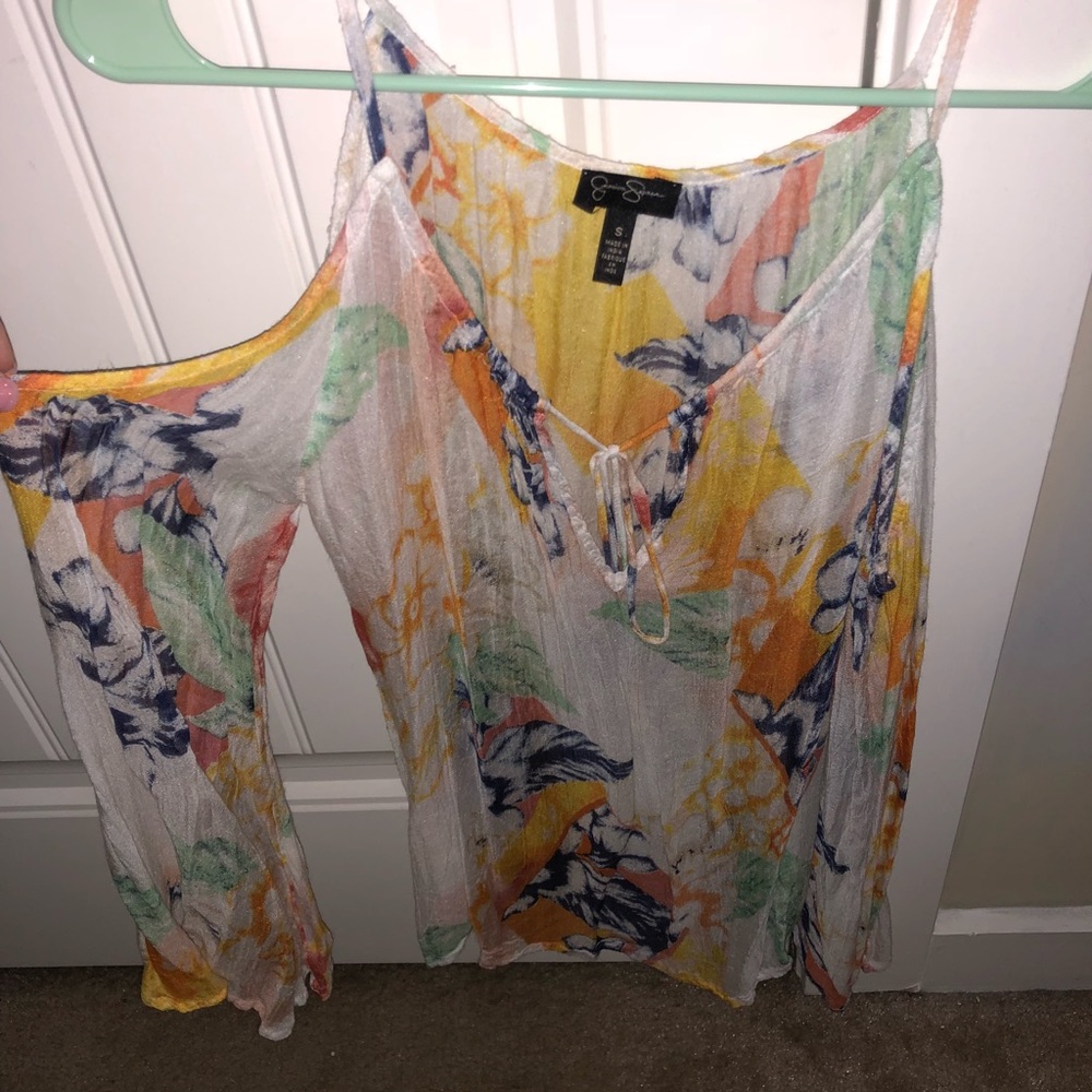 Jessica Simpson off the shoulder top